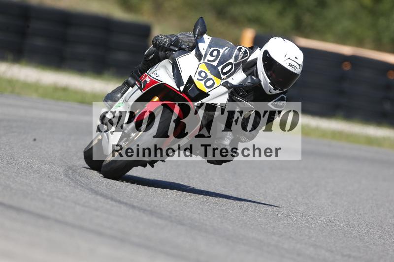 /Archiv-2025/48 25.08.2025 Cornu Master School ADR/blau-bleu/90